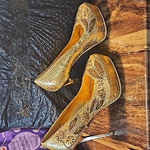 Celeste gold, beaded stiletto pumps Size 9